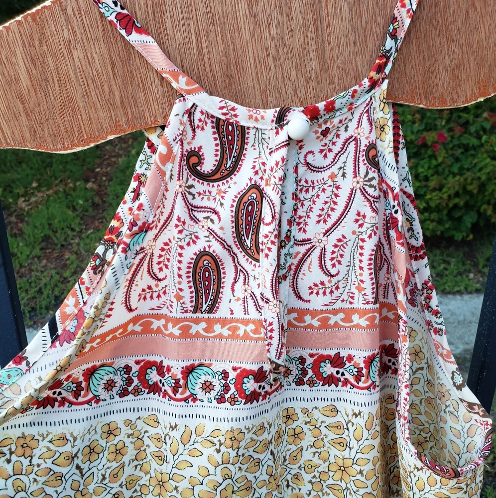 Halter Top - Picture 6 of 8